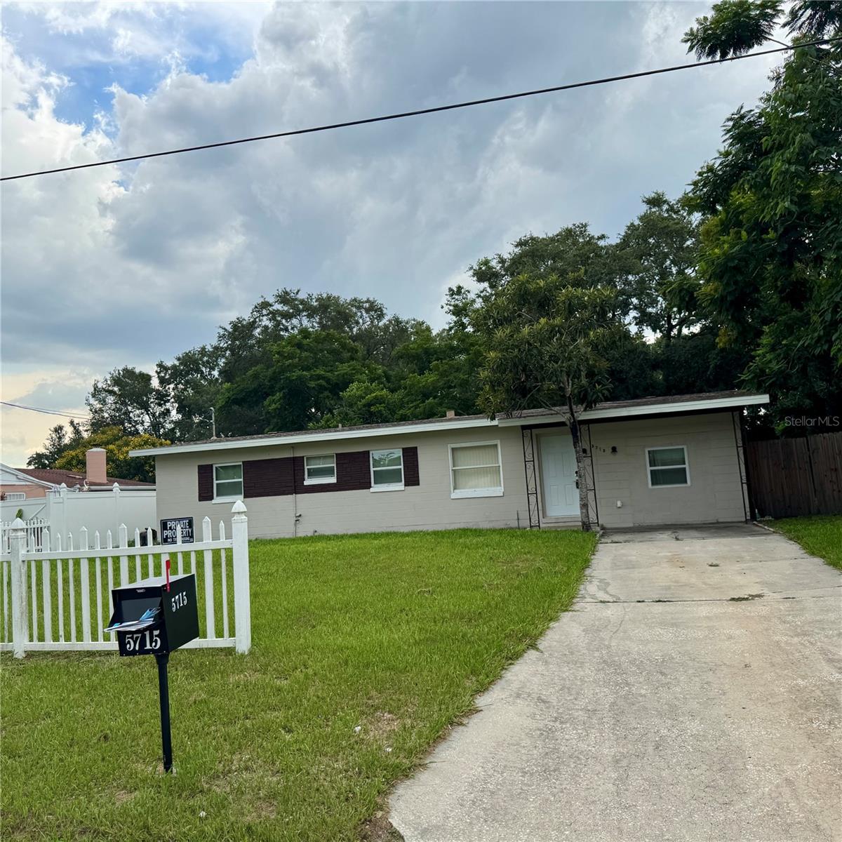 5715 ELON DR, ORLANDO, FL — photo 2