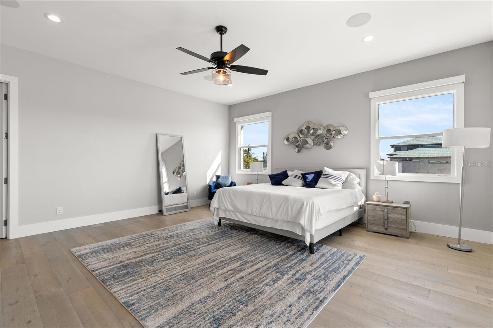 7966 1ST AVE S, ST PETERSBURG, FL — photo 13