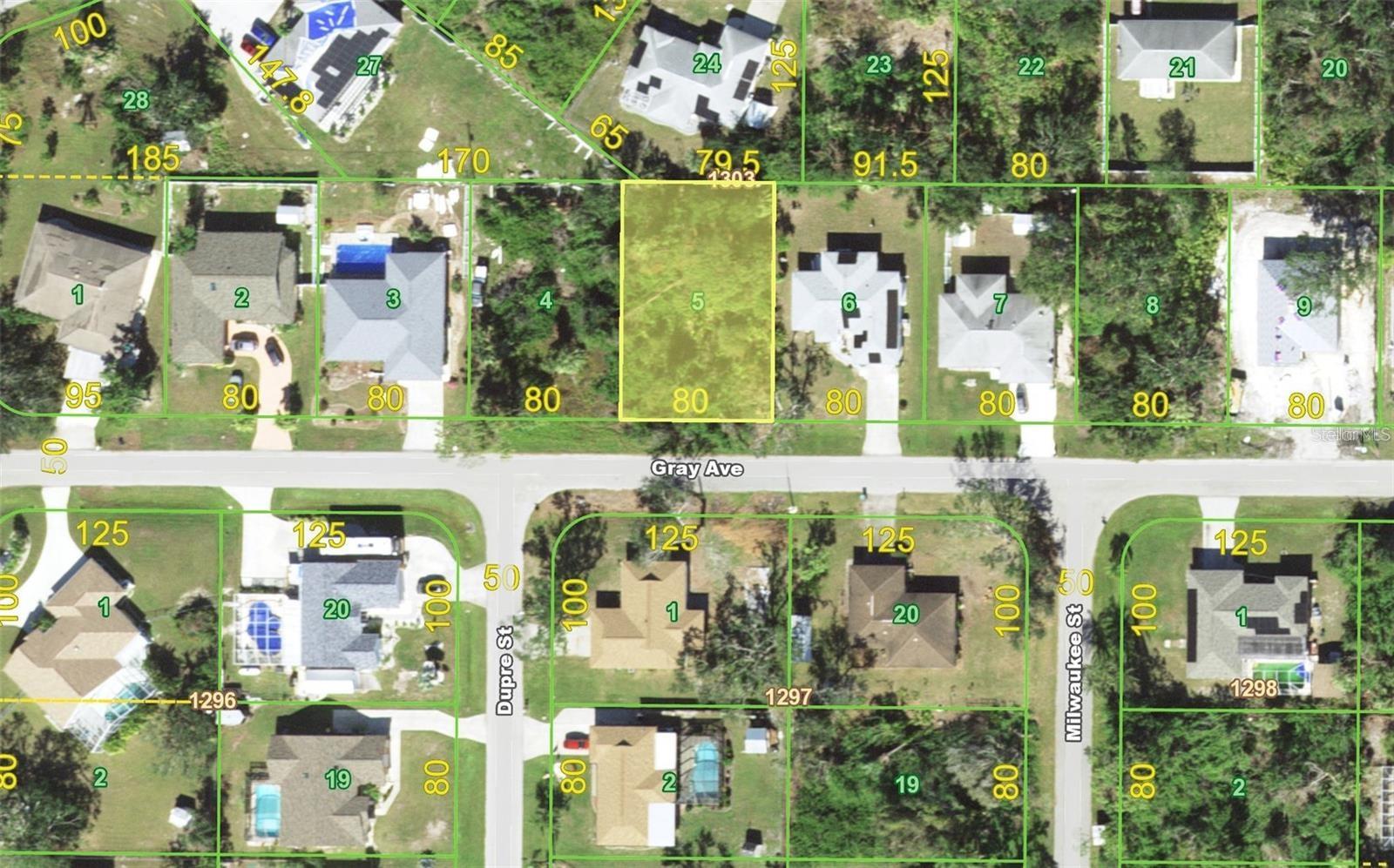 23072 GRAY AVE, PORT CHARLOTTE, FL — photo 2