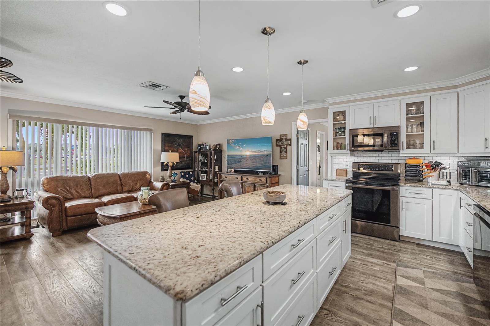 1354 AQUI ESTA DR, PUNTA GORDA, FL — photo 14