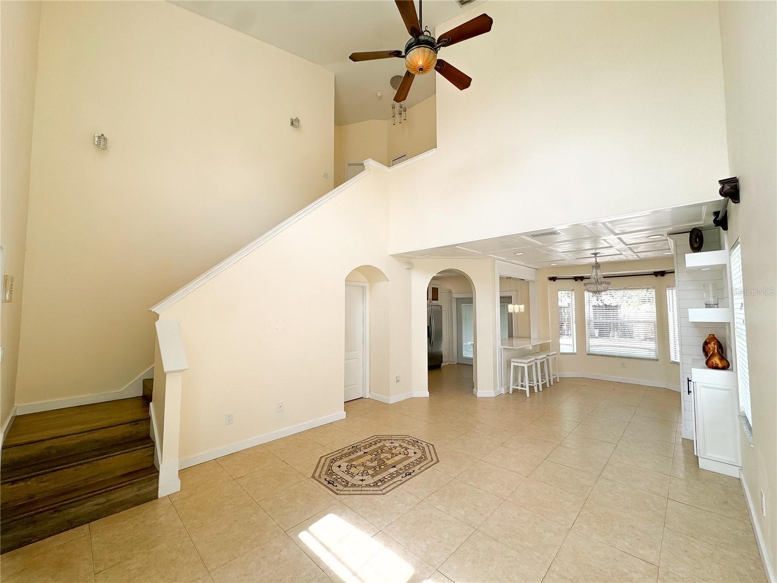10468 BLACKMORE DR, TAMPA, FL — photo 15