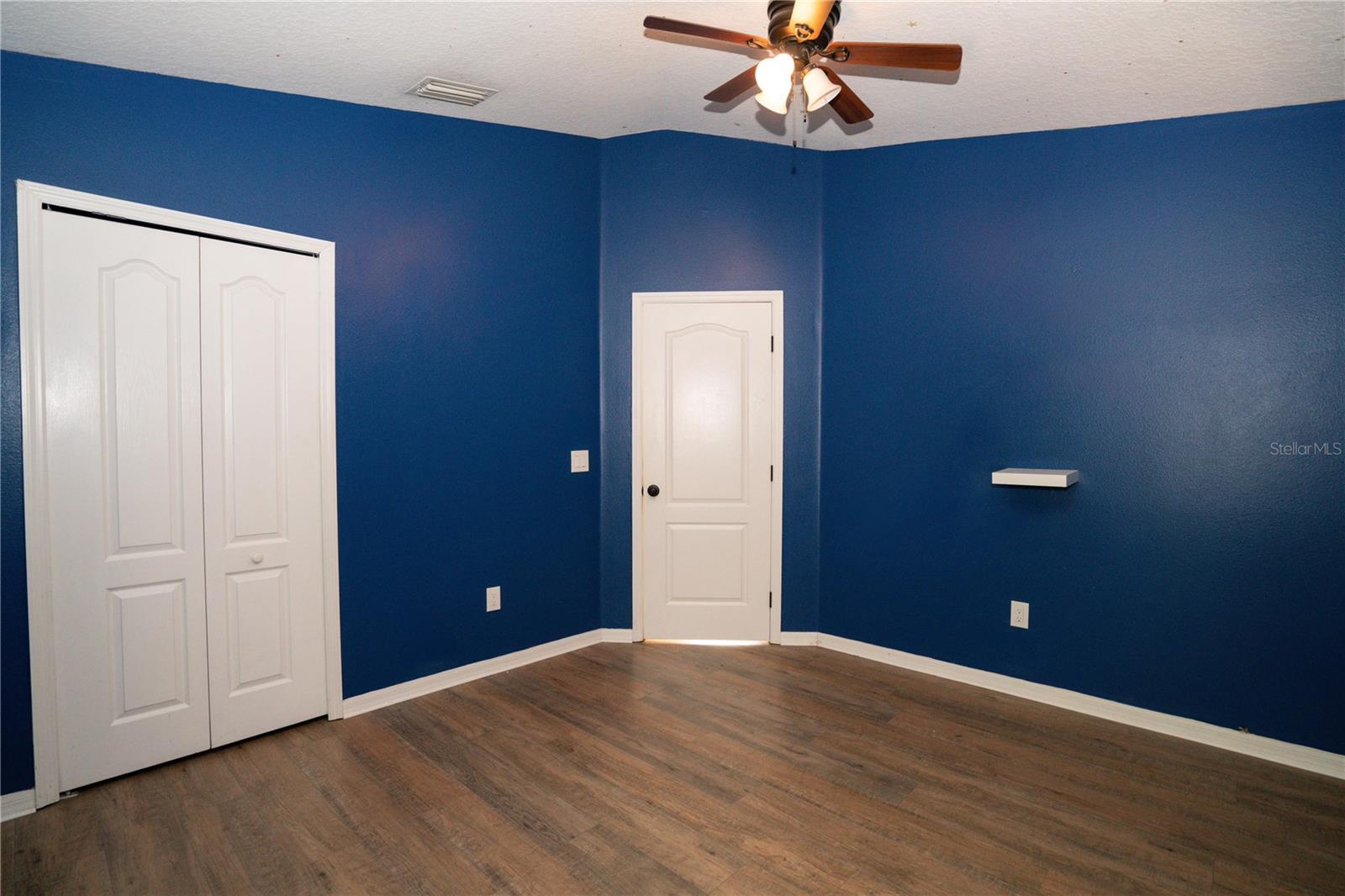 10468 BLACKMORE DR, TAMPA, FL — photo 23