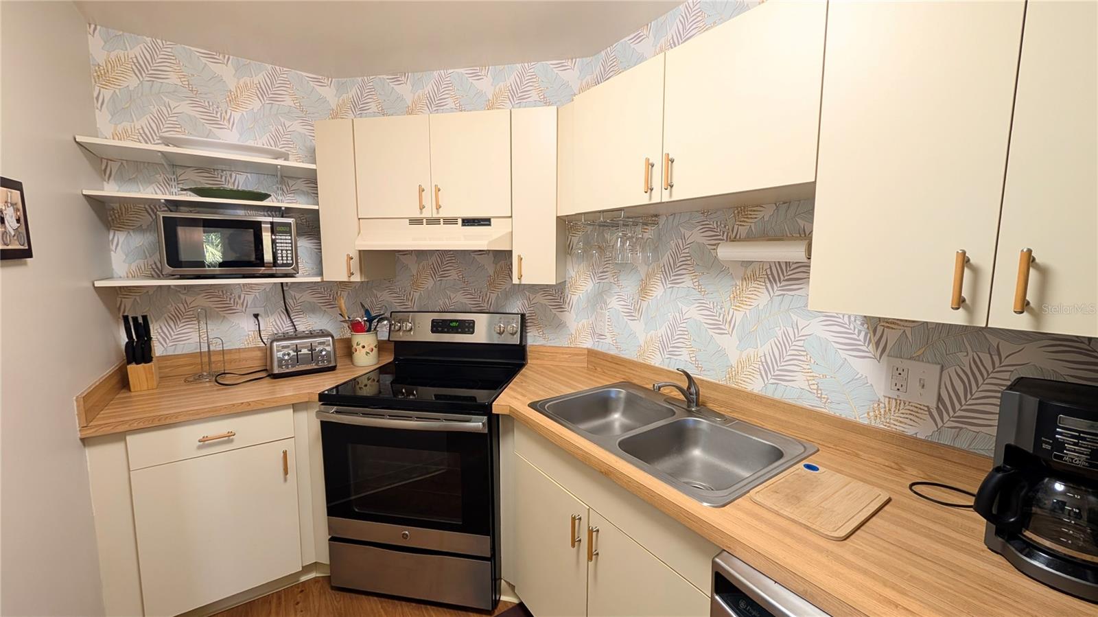 1515 PINELLAS BAYWAY S #46, ST PETERSBURG, FL — photo 16