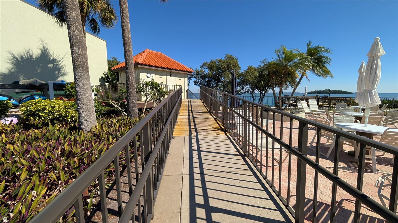 1515 PINELLAS BAYWAY S #46, ST PETERSBURG, FL — photo 30