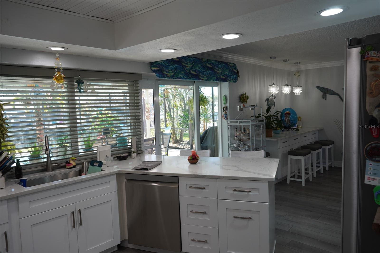 908 SAGO PALM WAY, APOLLO BEACH, FL — photo 35