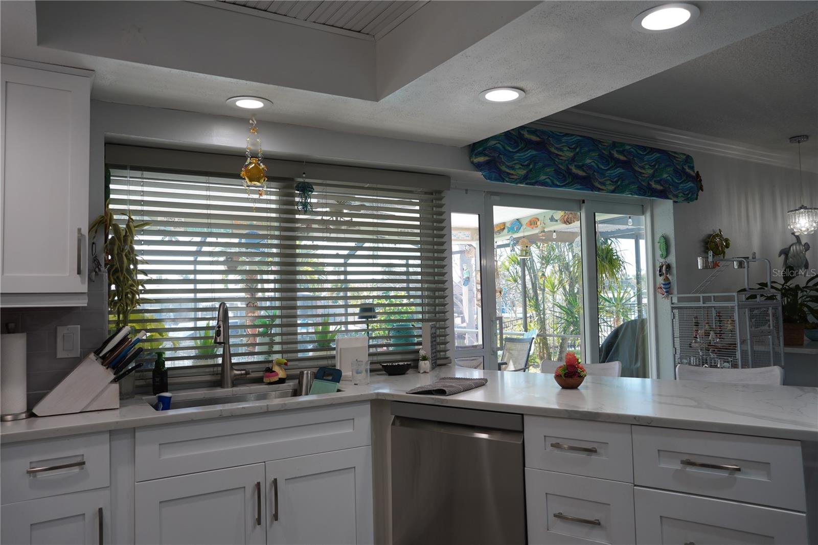 908 SAGO PALM WAY, APOLLO BEACH, FL — photo 36