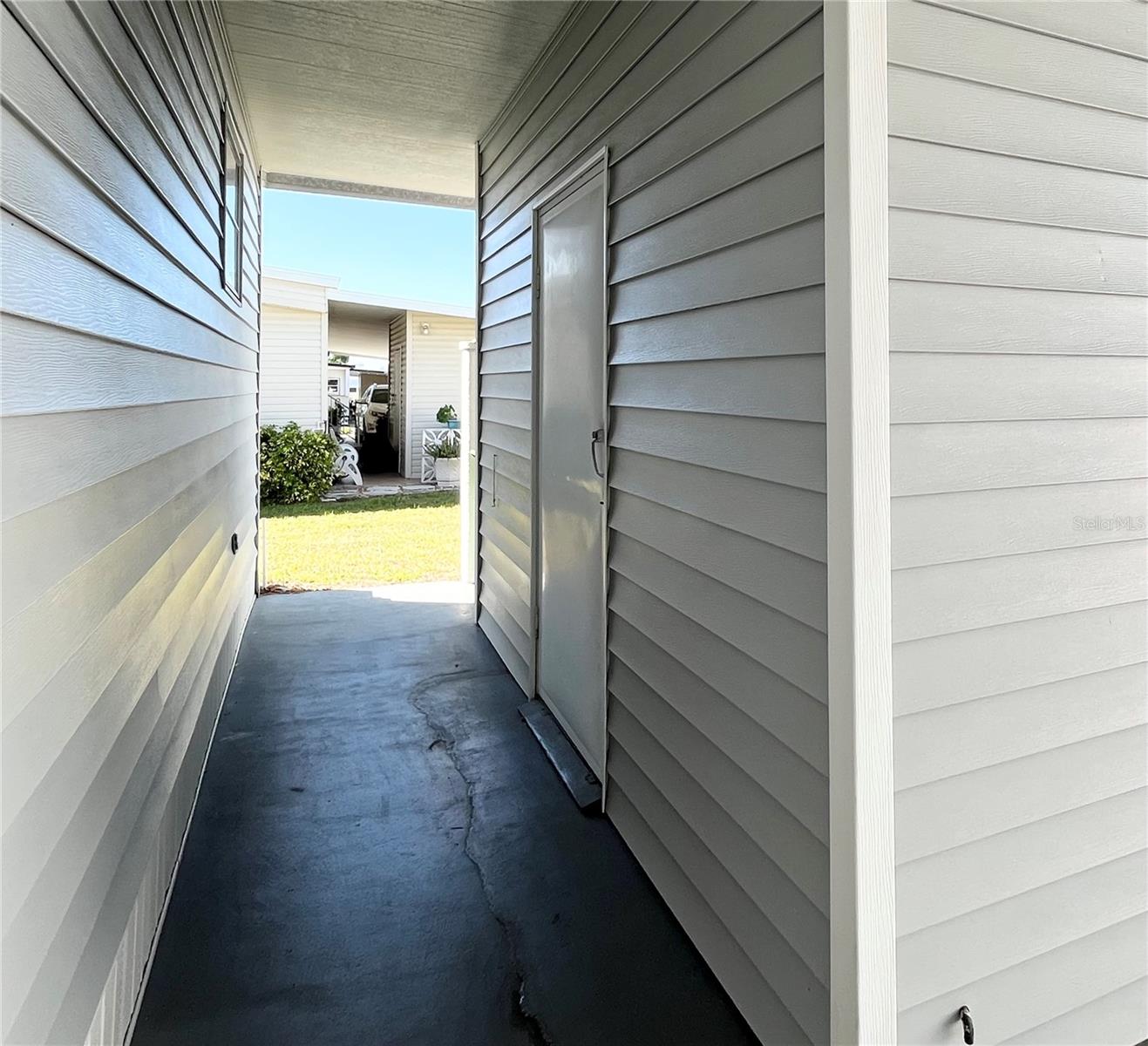 3232 ASH TER, SARASOTA, FL — photo 38