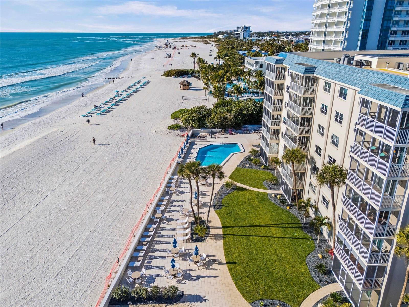 800 BENJAMIN FRANKLIN DR #110, SARASOTA, FL — photo 33
