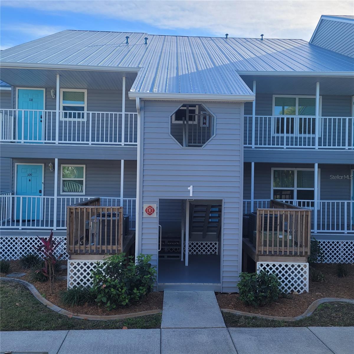 4410 WARREN AVE #108, PORT CHARLOTTE, FL