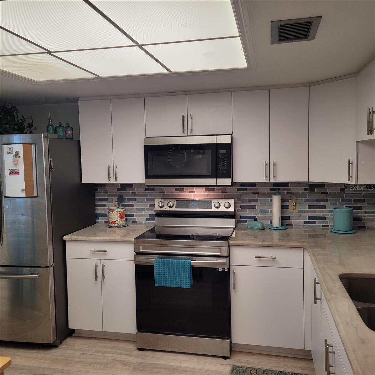 4410 WARREN AVE #108, PORT CHARLOTTE, FL — photo 10