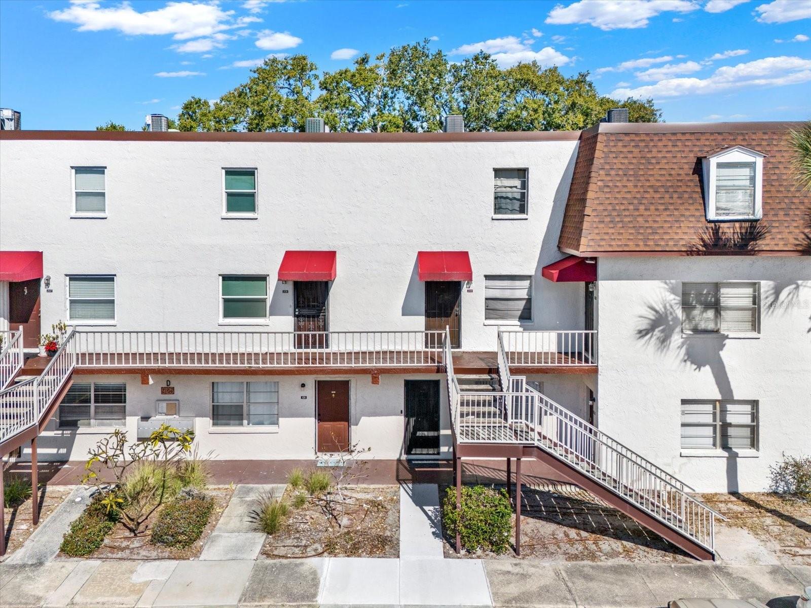 9125 TUDOR DR #D109, TAMPA, FL