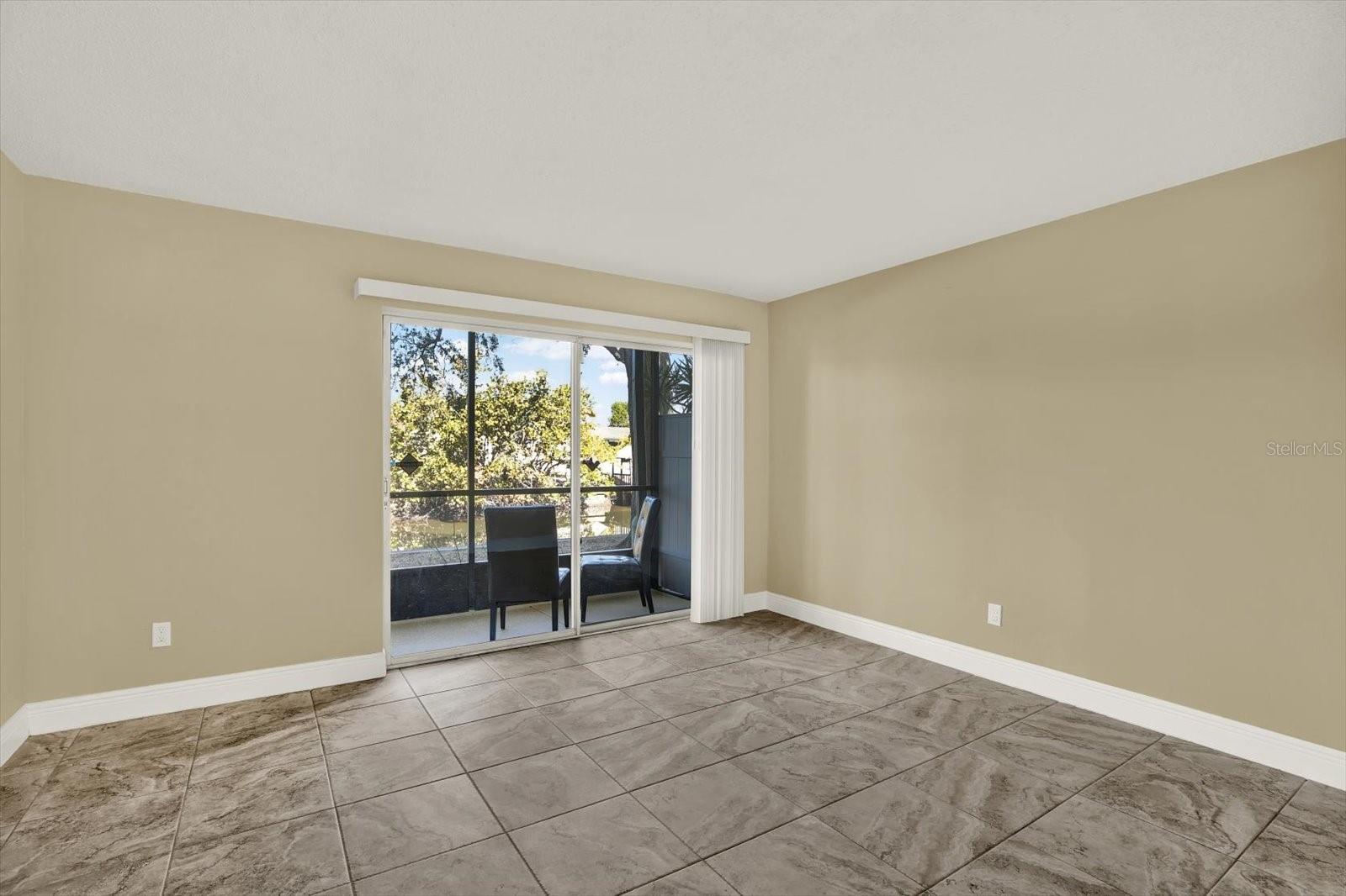 9125 TUDOR DR #D109, TAMPA, FL — photo 12