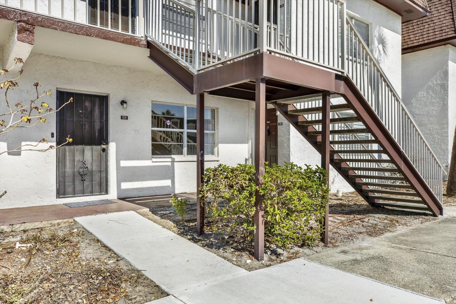 9125 TUDOR DR #D109, TAMPA, FL — photo 18
