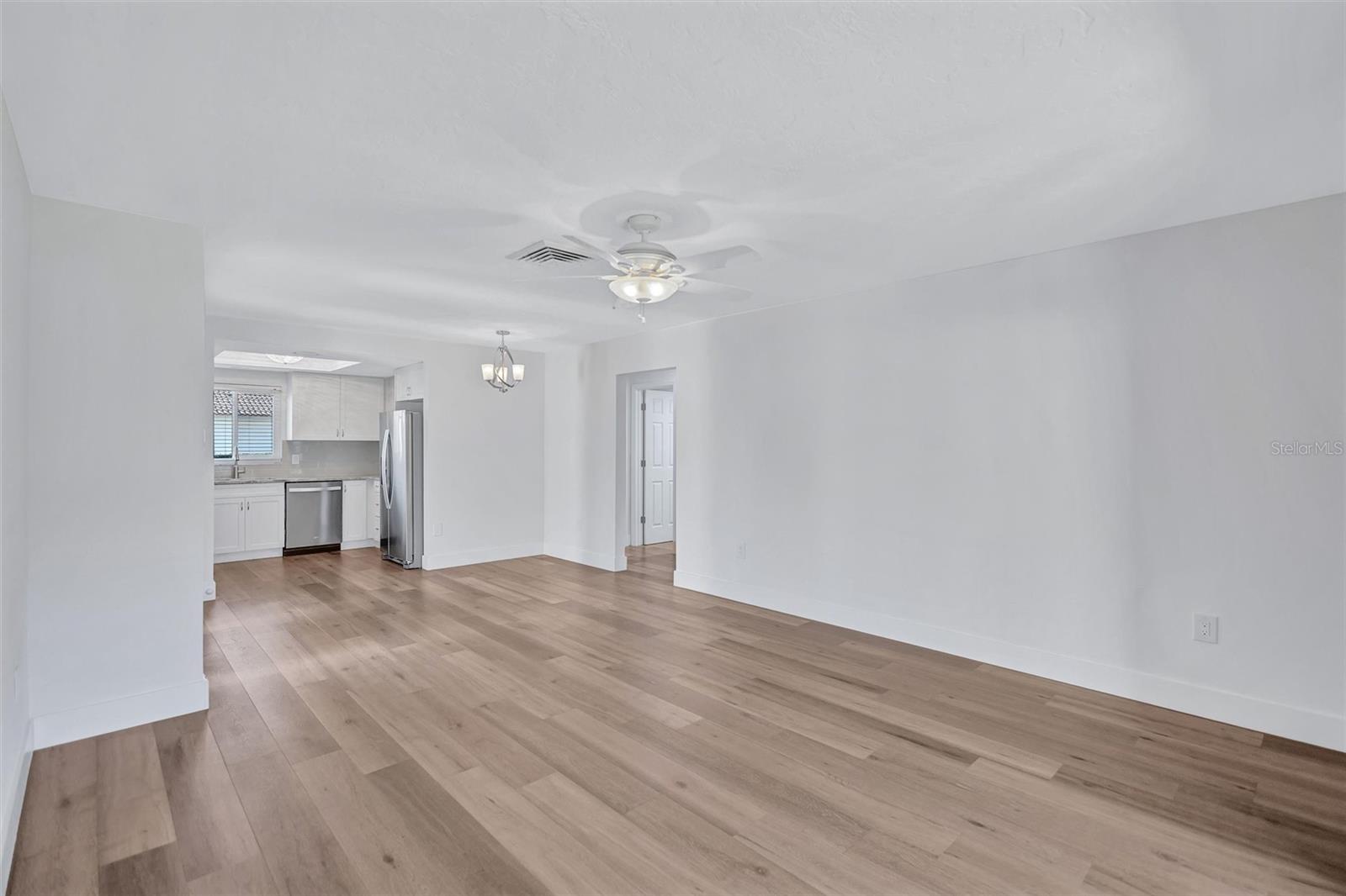 191 VISTA HERMOSA CIR, SARASOTA, FL — photo 17