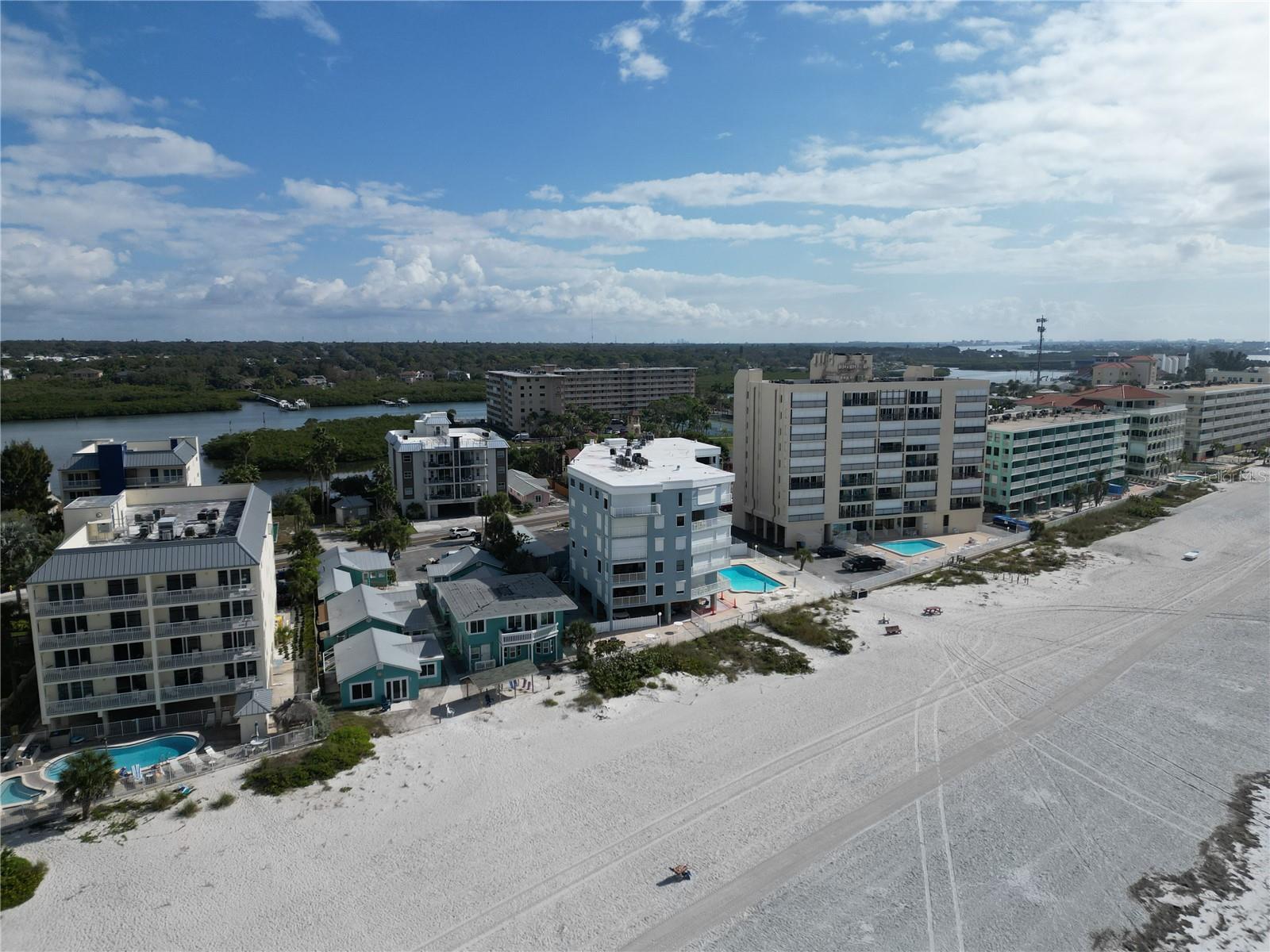 19500 GULF BLVD #102, INDIAN SHORES, FL — photo 31