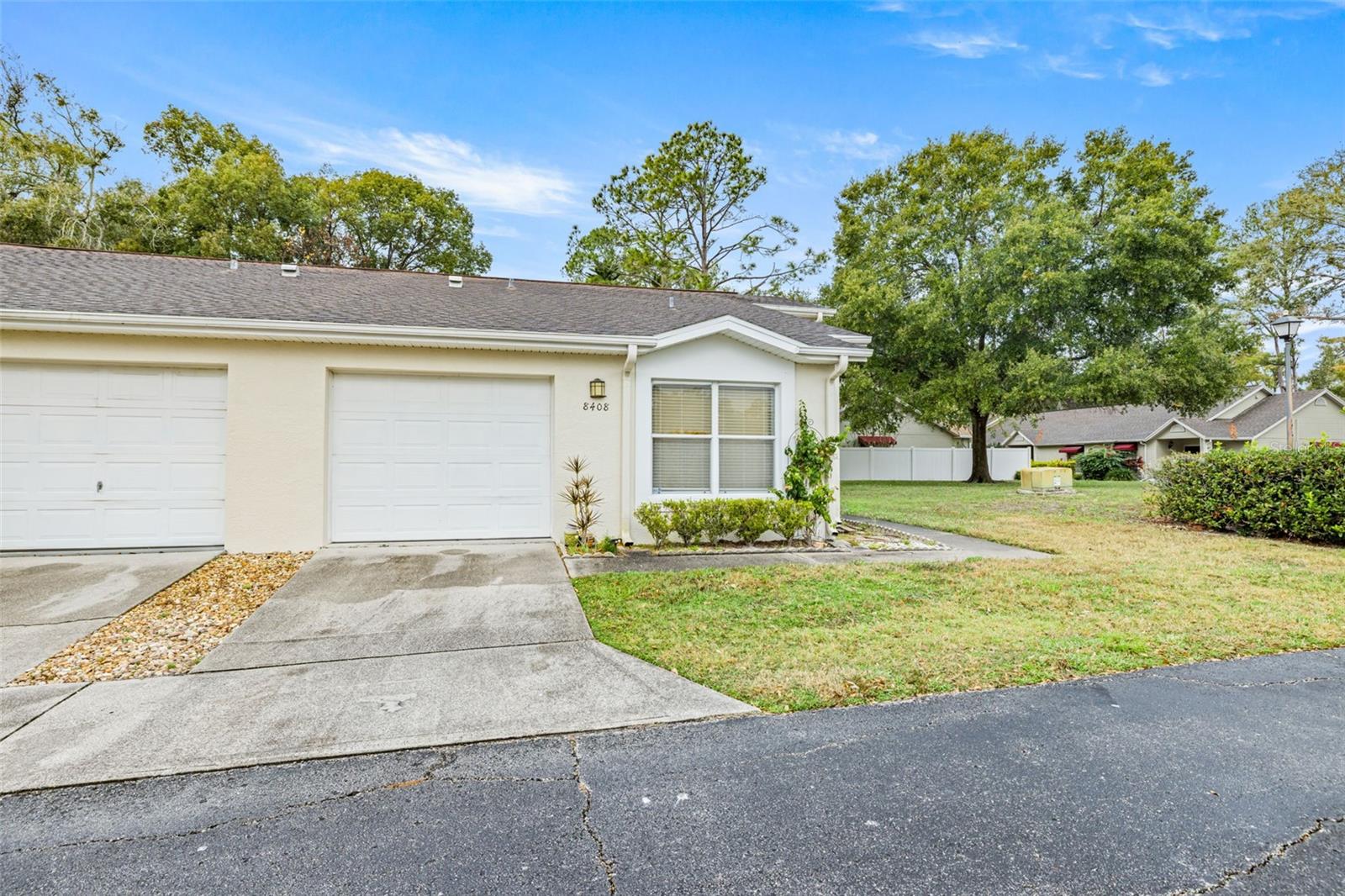 8408 TERRACE MEADOWS CT #None, TEMPLE TERRACE, FL — photo 2