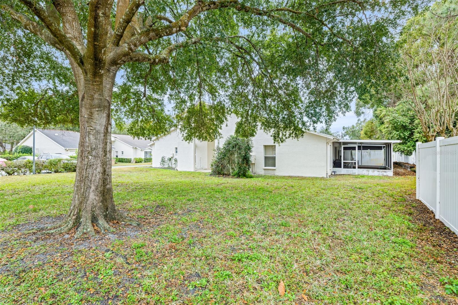 8408 TERRACE MEADOWS CT #None, TEMPLE TERRACE, FL — photo 22