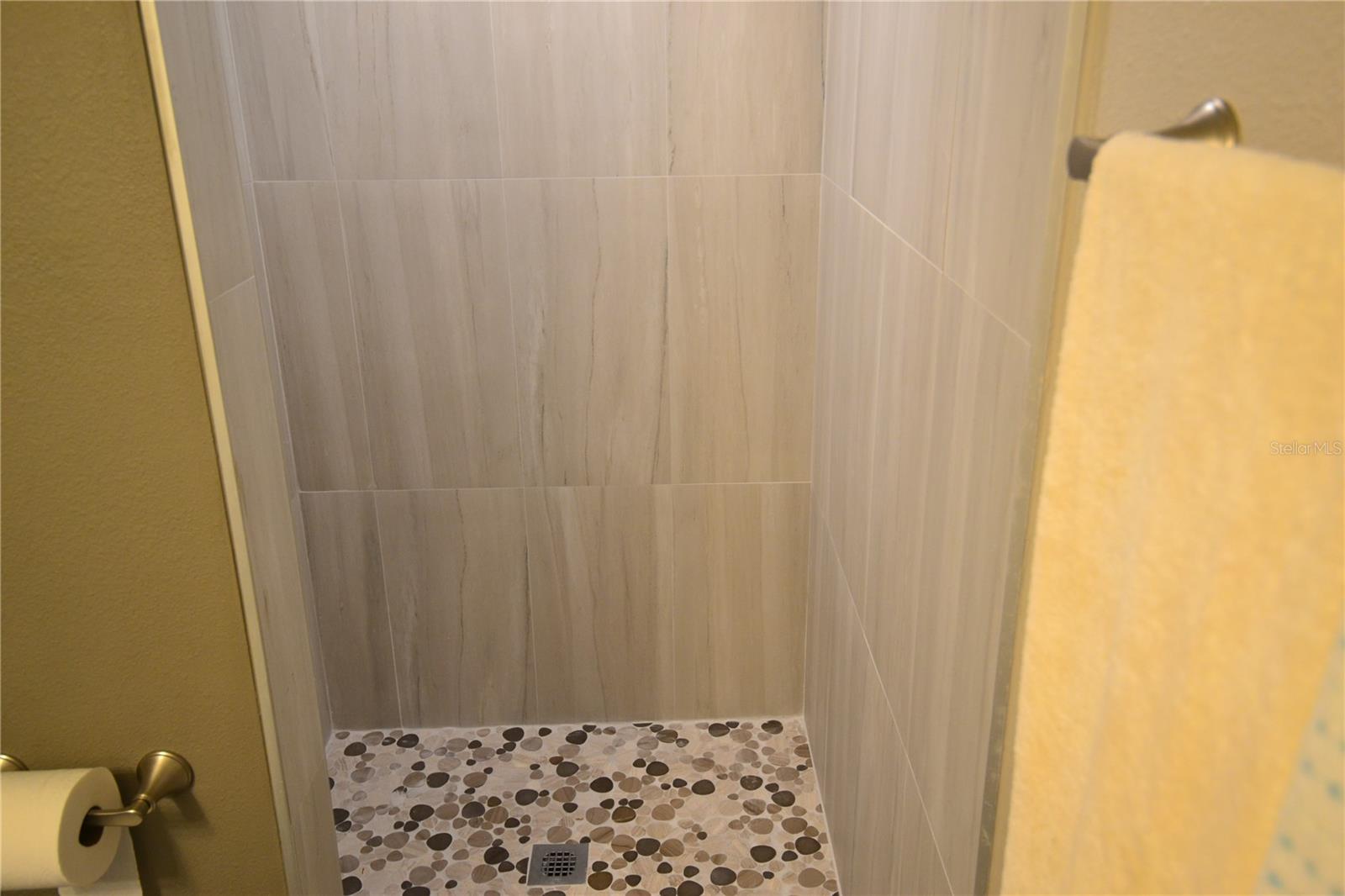 135 W CYPRESS CT, OLDSMAR, FL — photo 11