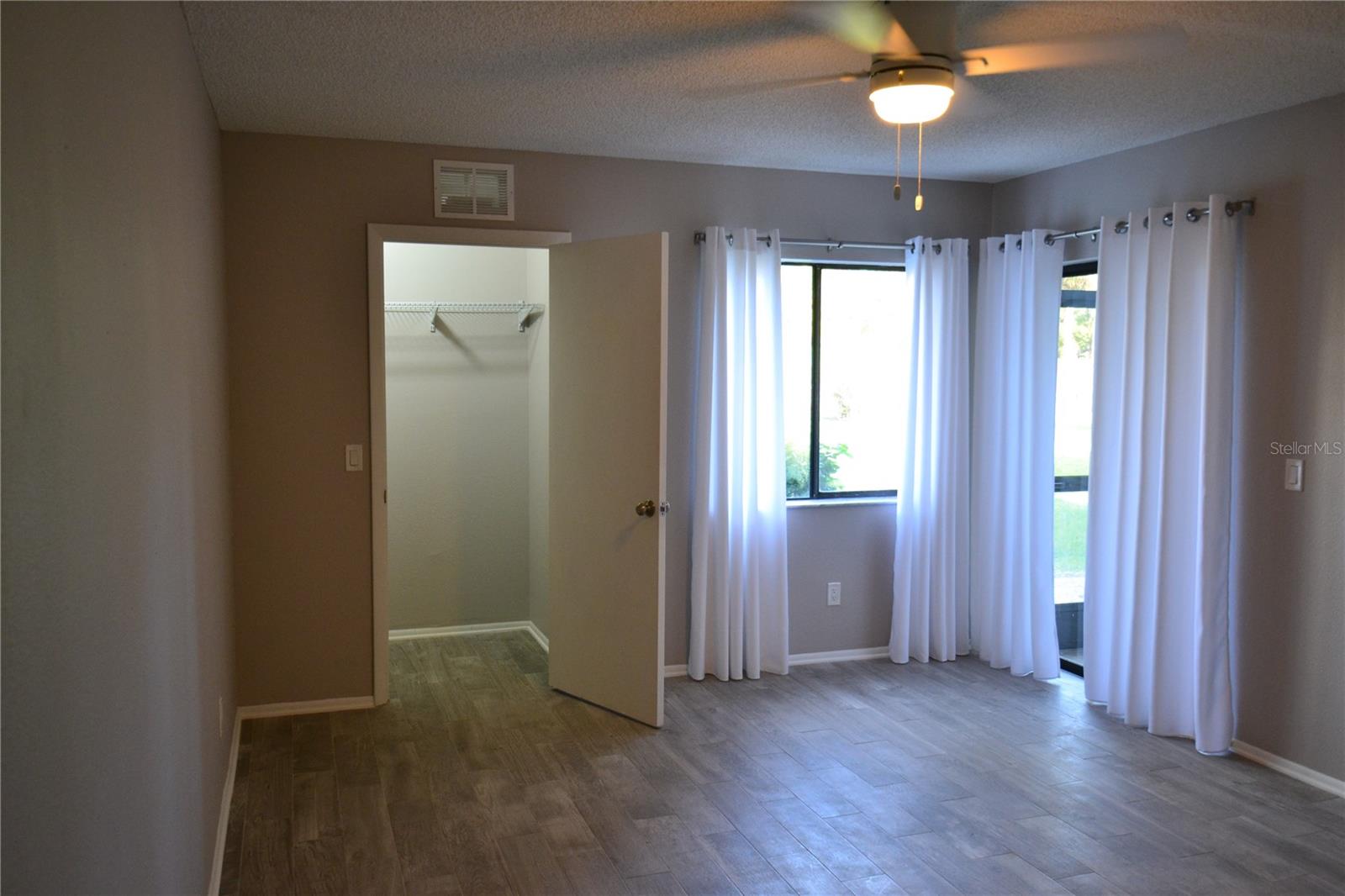 135 W CYPRESS CT, OLDSMAR, FL — photo 14