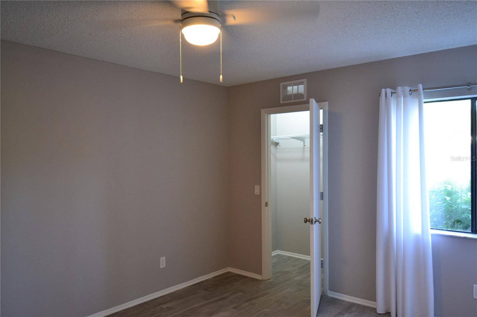 135 W CYPRESS CT, OLDSMAR, FL — photo 17