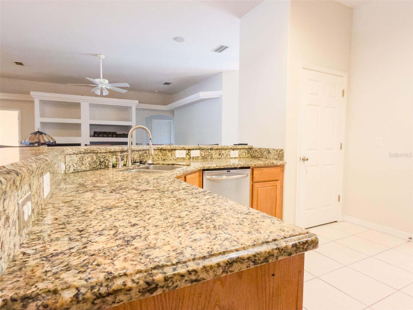 4 WESTON RD, LEESBURG, FL — photo 29
