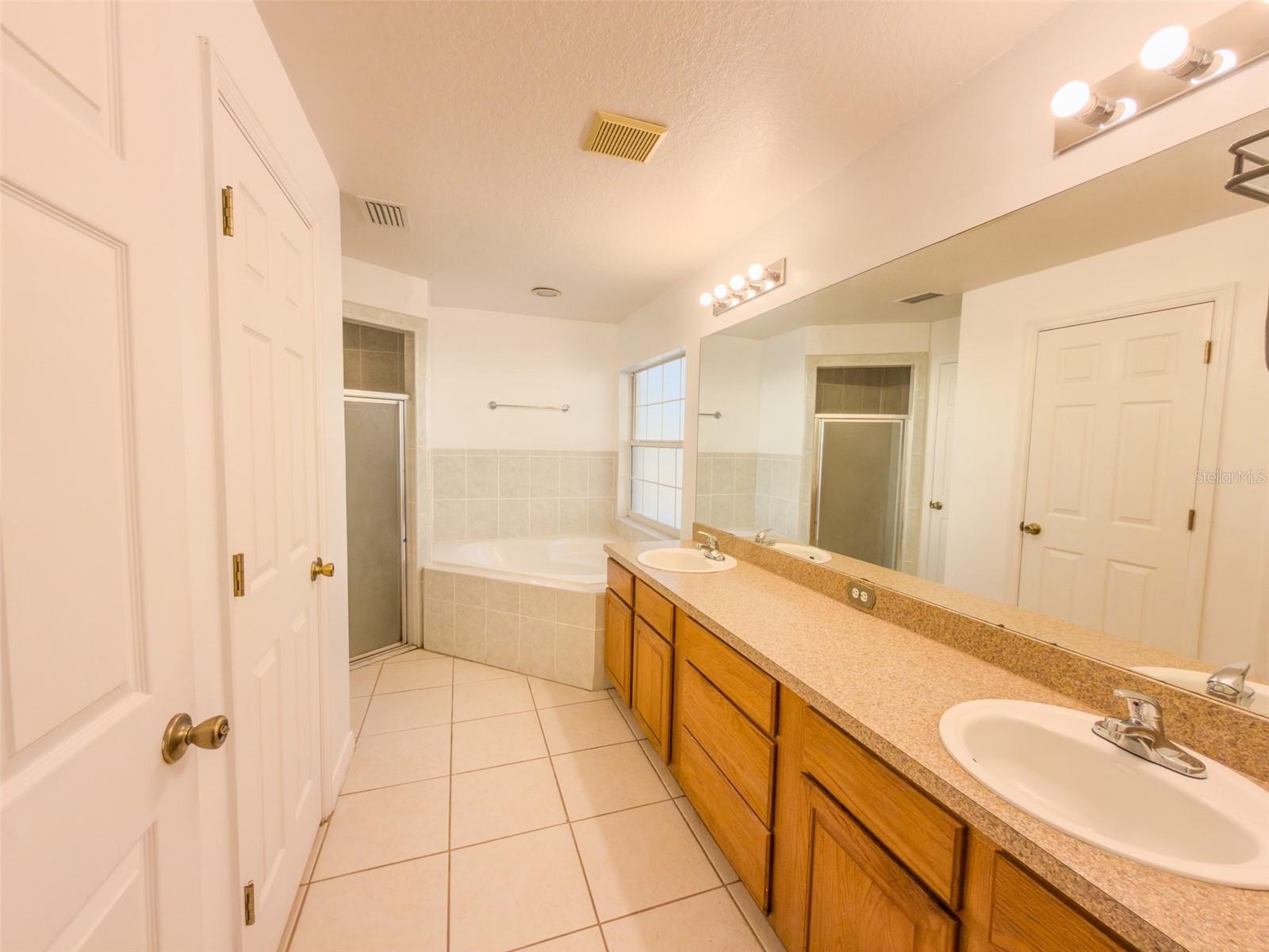4 WESTON RD, LEESBURG, FL — photo 51