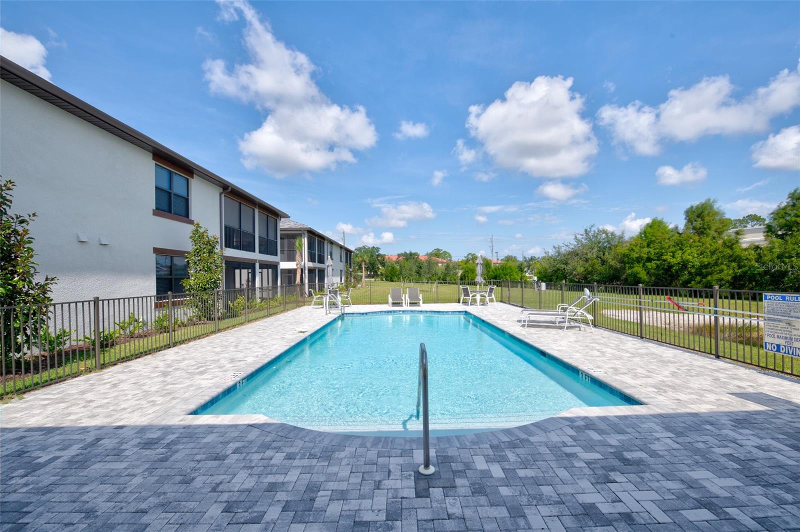 5707 N HONORE AVE #621, SARASOTA, FL — photo 33
