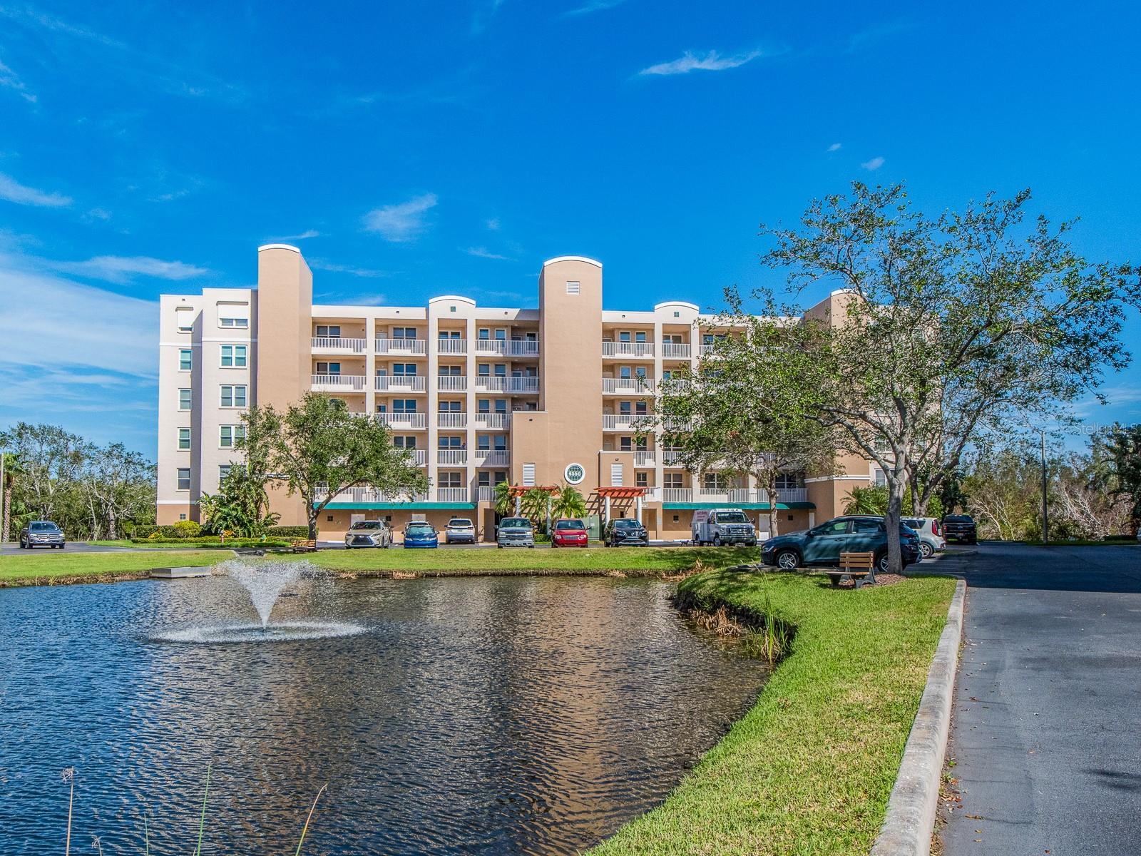 6550 SHORELINE DR #7502, ST PETERSBURG, FL — photo 2