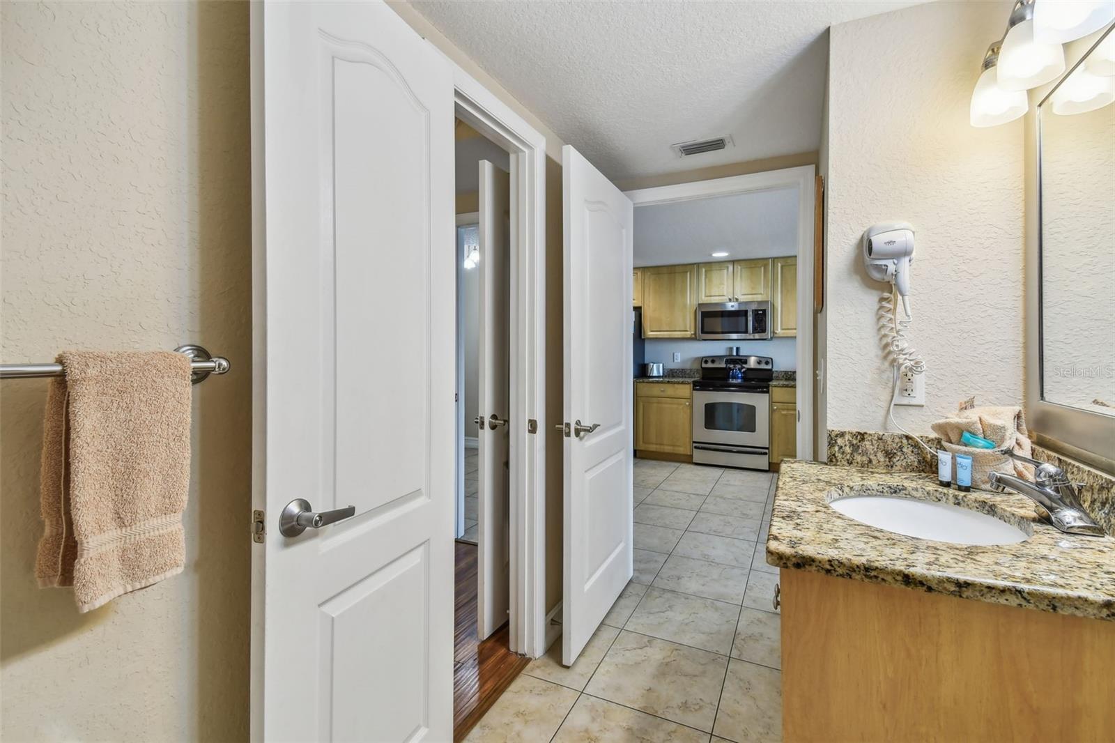 11605 GULF BLVD #506, TREASURE ISLAND, FL — photo 39