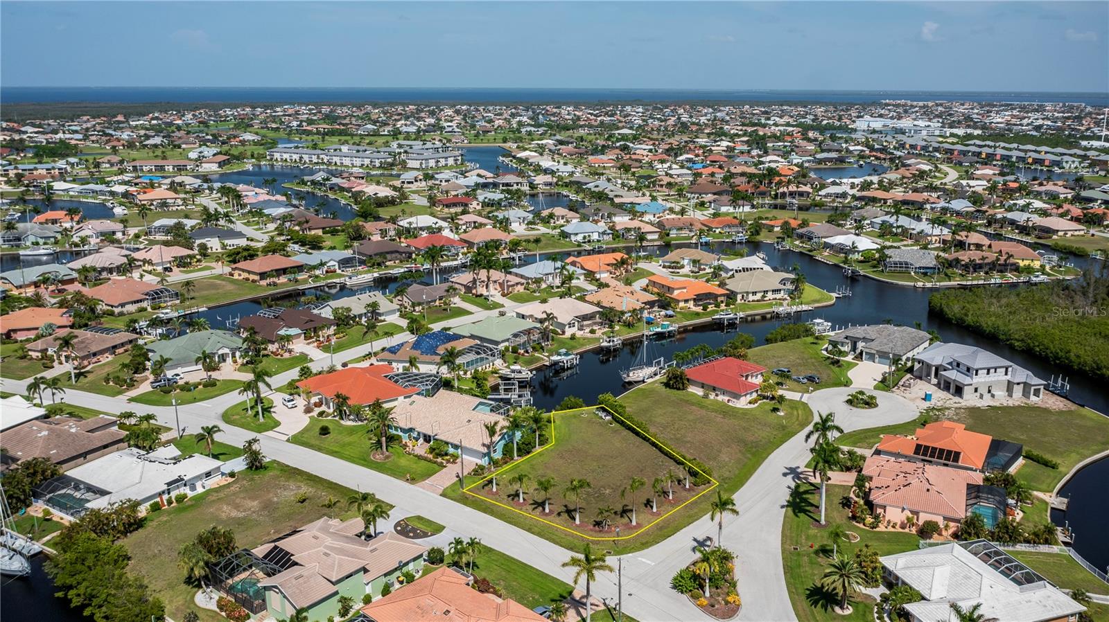 1423 GREBE CT, PUNTA GORDA, FL