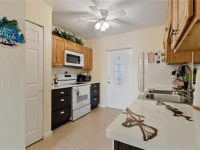 4419 MELBOURNE ST — photo 38