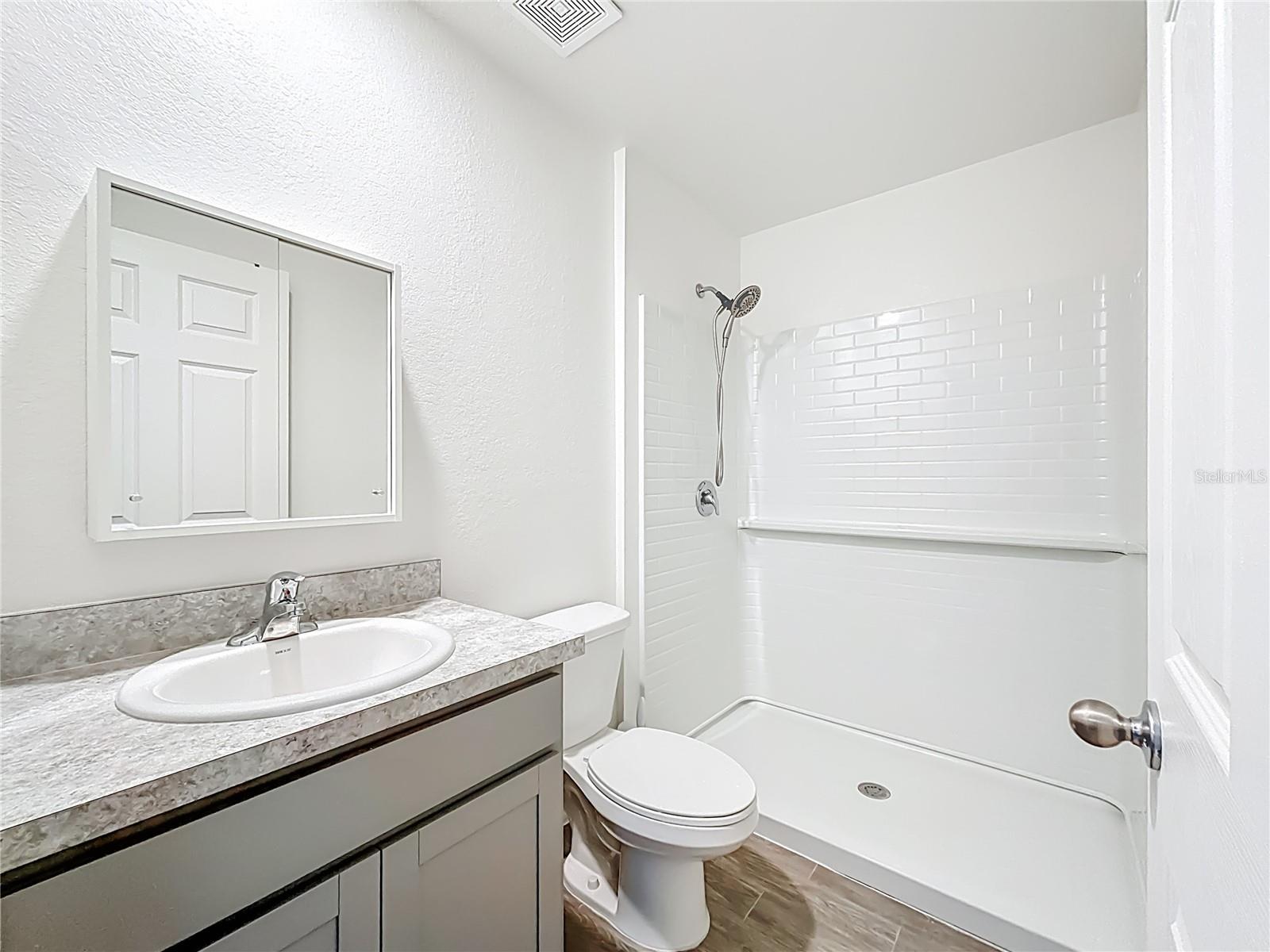 23300 AIRWAY AVE, PORT CHARLOTTE, FL — photo 29