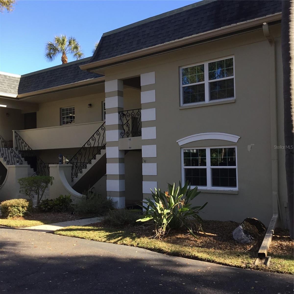 44 COUNTRY CLUB DR #44, LARGO, FL