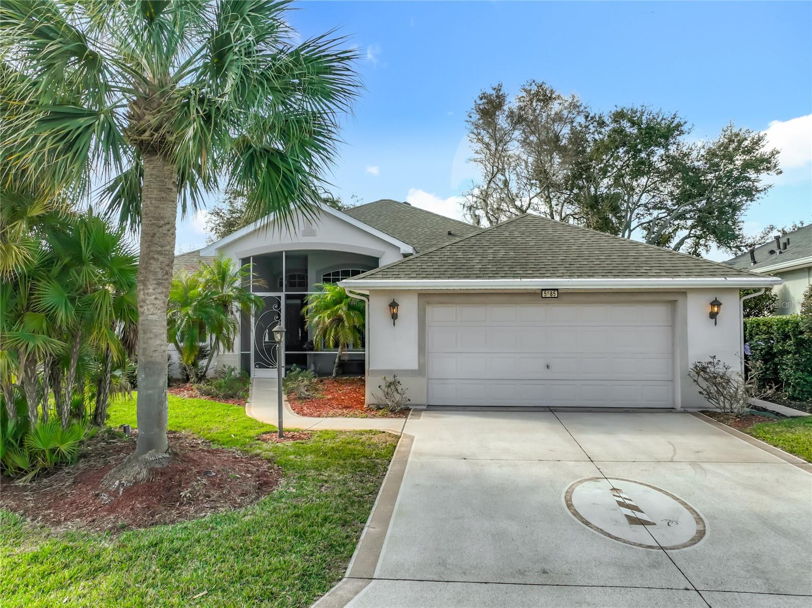 5685 GULF STREAM ST, TAVARES, FL