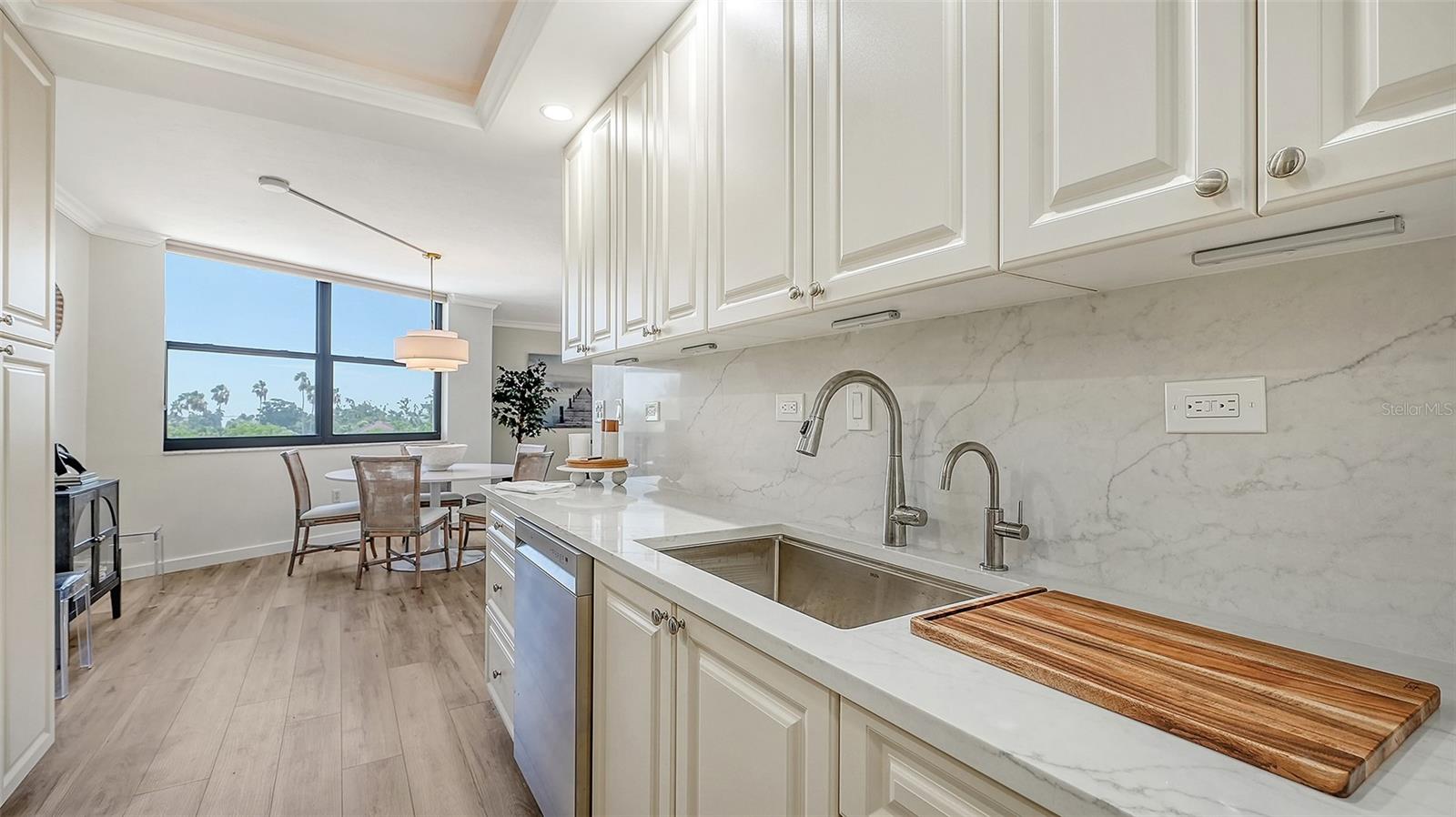 1000 LONGBOAT CLUB RD #403, LONGBOAT KEY, FL — photo 24