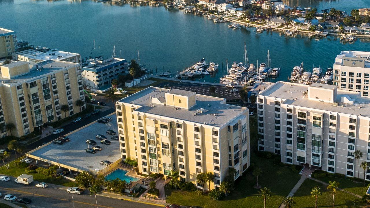 830 S GULFVIEW BLVD #502, CLEARWATER BEACH, FL — photo 2