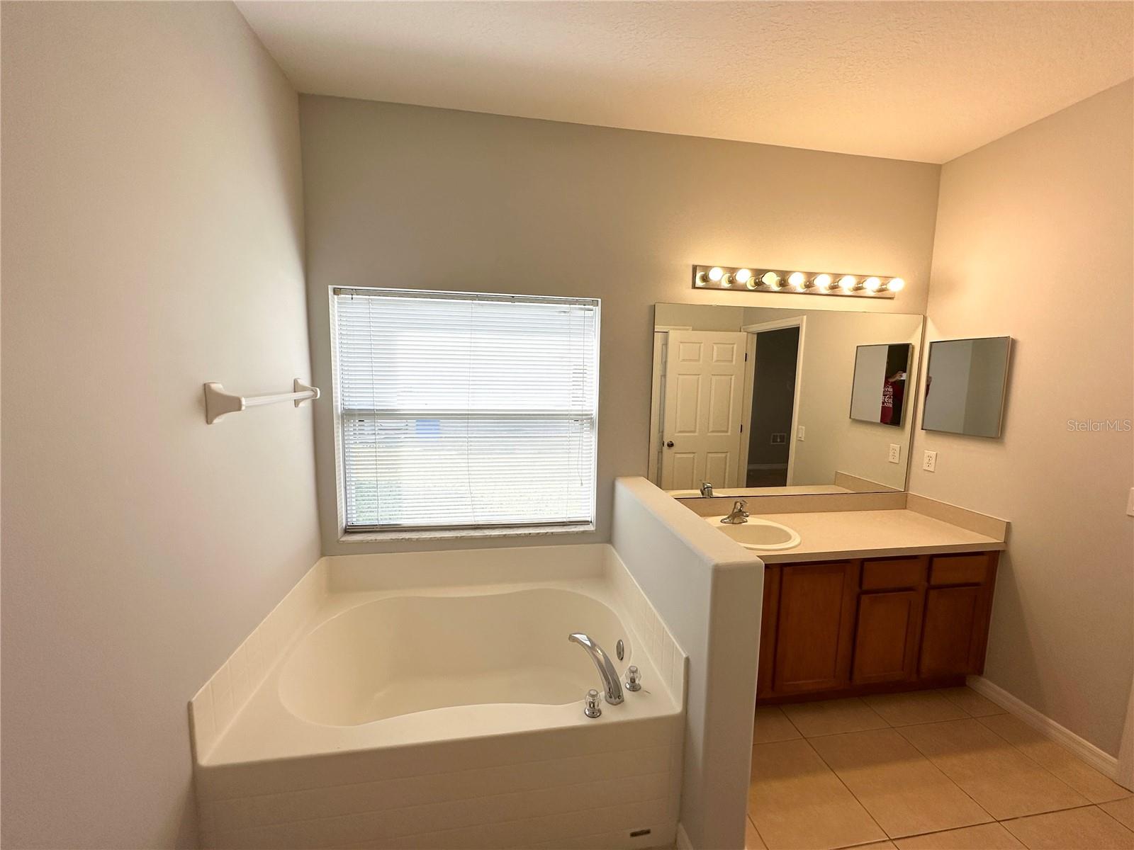 11 PRAVER LN, PALM COAST, FL — photo 18