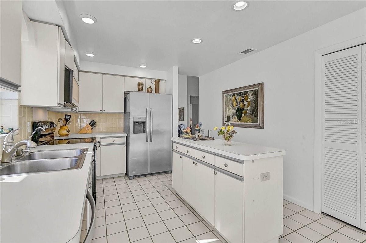 4640 PERIDIA BLVD E, BRADENTON, FL — photo 8