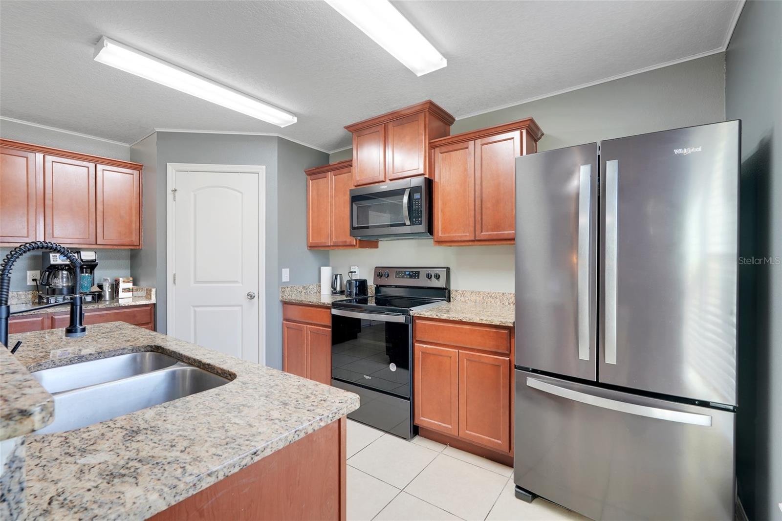 5660 ELSINORE WAY, LAKELAND, FL — photo 16