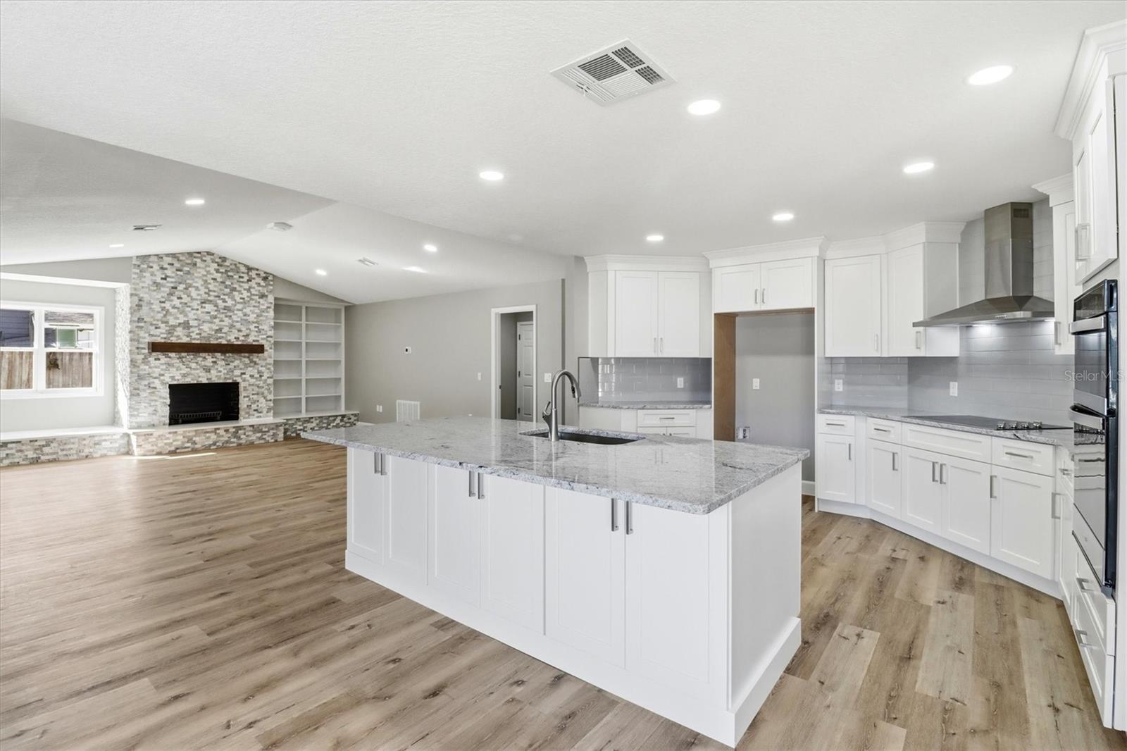 33608 OVERTON DR, LEESBURG, FL — photo 12