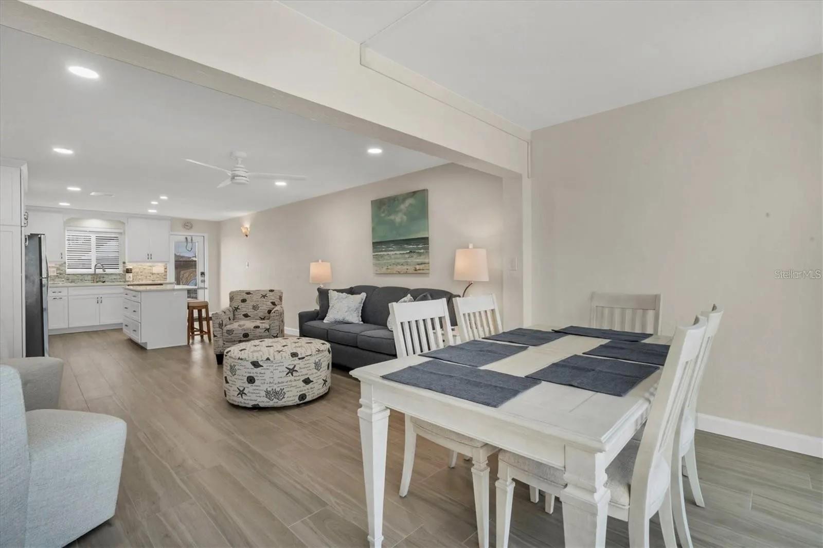 6006 MIDNIGHT PASS RD #36, SARASOTA, FL — photo 15