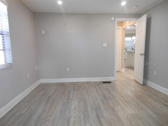 8421 N ORANGEVIEW AVE, TAMPA, FL — photo 24