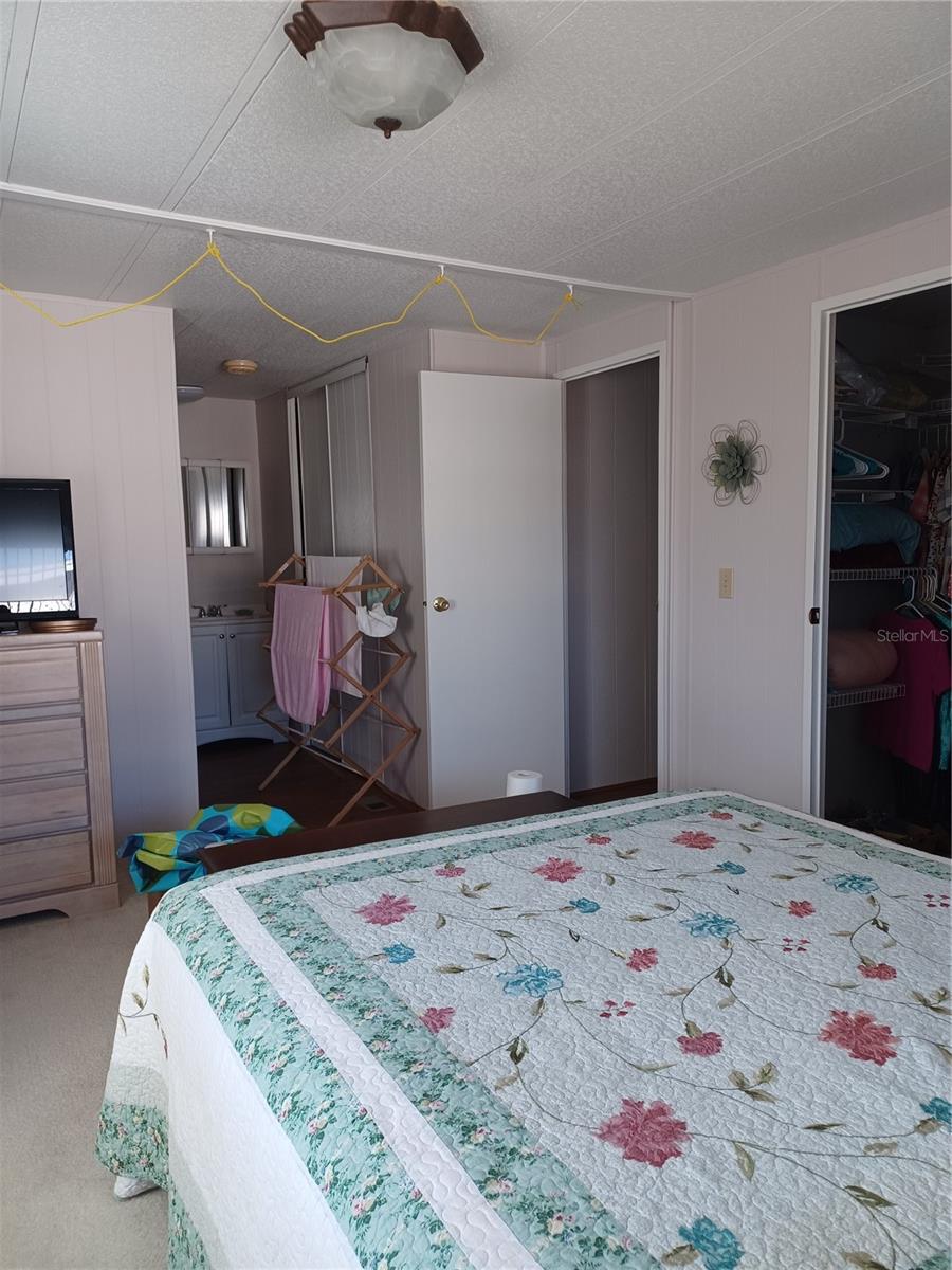 34604 PETUNIA PL, ZEPHYRHILLS, FL — photo 11