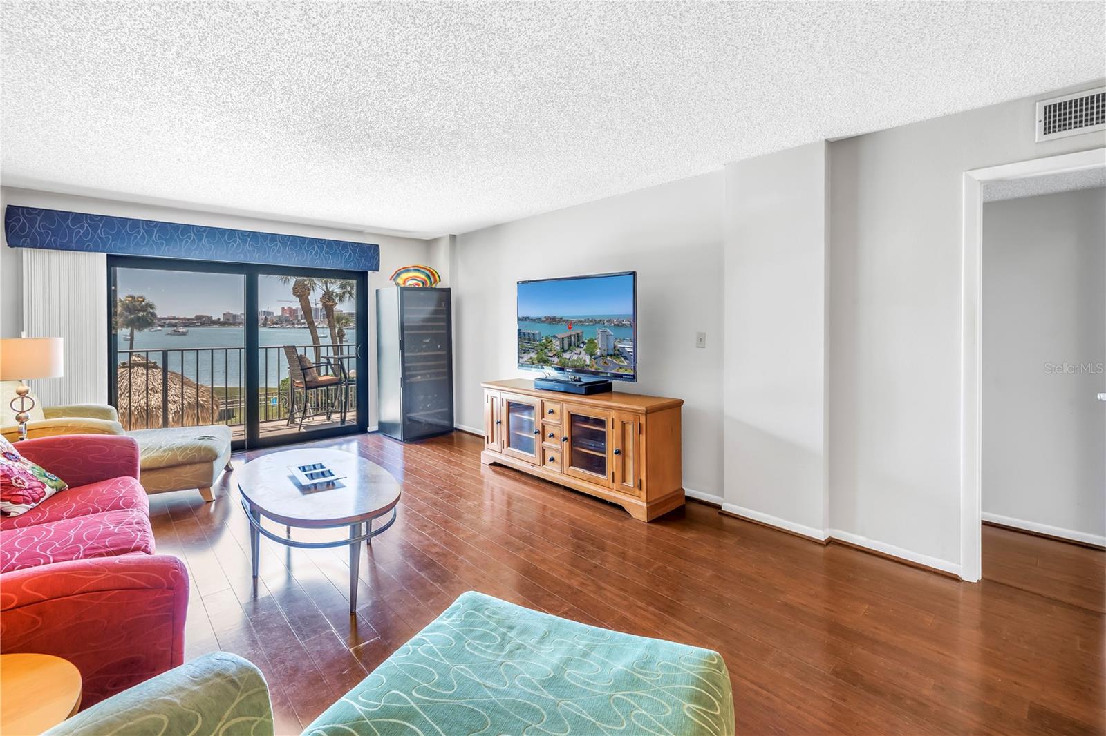 650 ISLAND WAY #204, CLEARWATER BEACH, FL — photo 6
