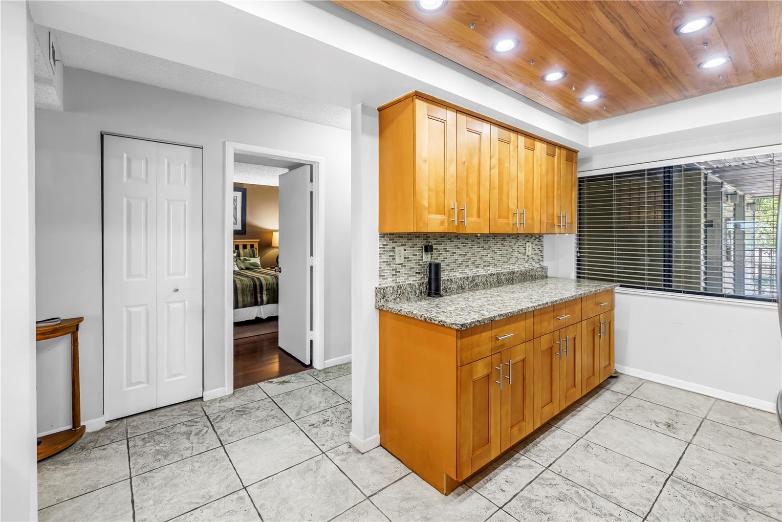 650 ISLAND WAY #204, CLEARWATER BEACH, FL — photo 14