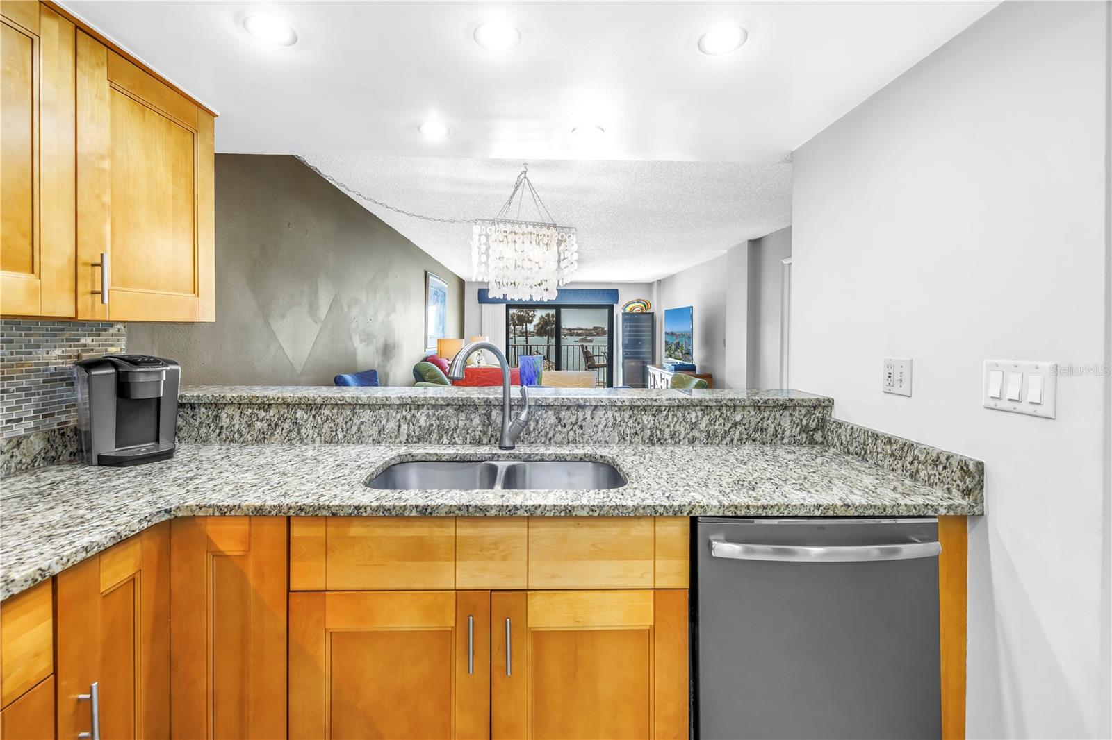 650 ISLAND WAY #204, CLEARWATER BEACH, FL — photo 18