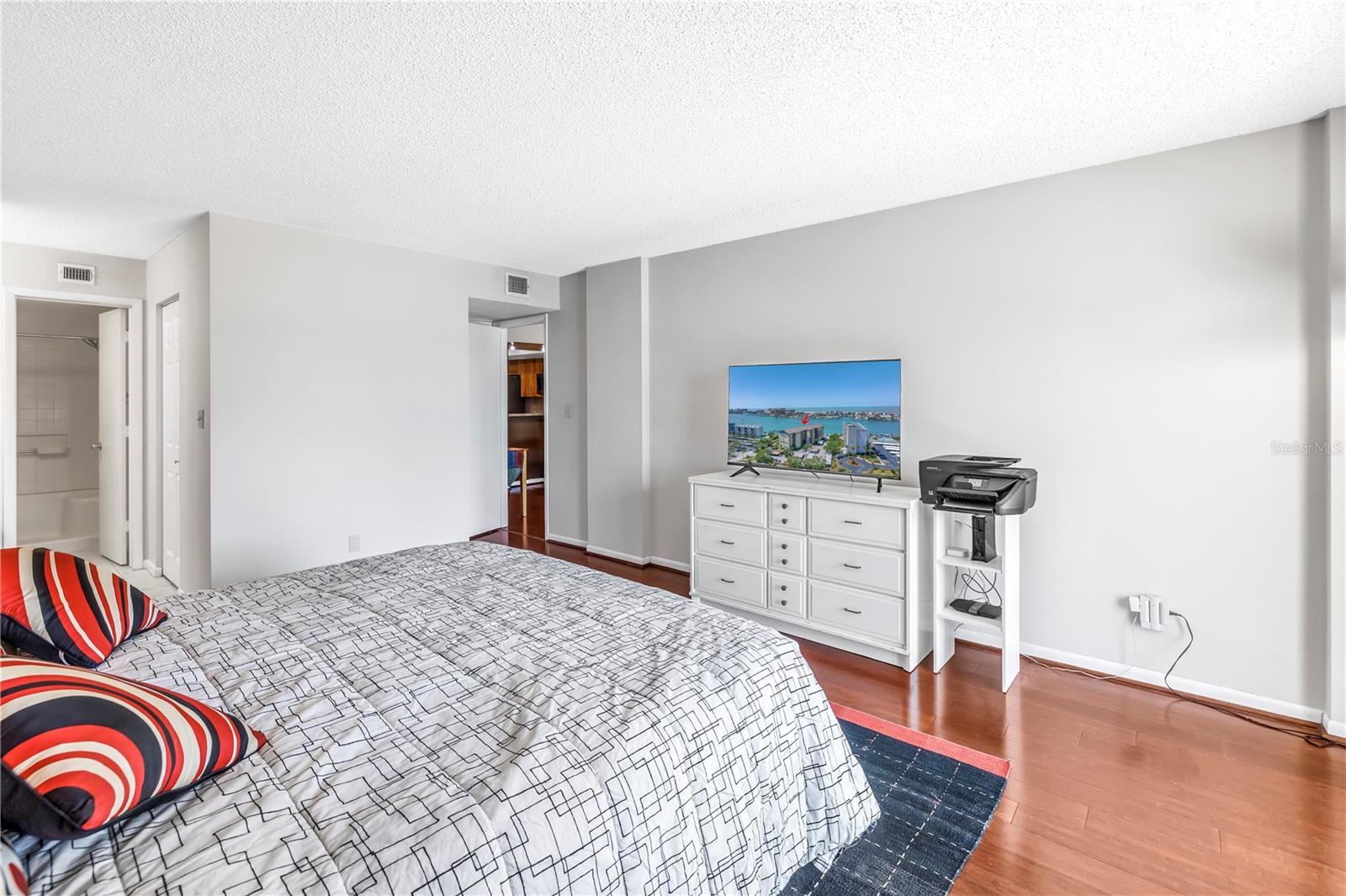 650 ISLAND WAY #204, CLEARWATER BEACH, FL — photo 49