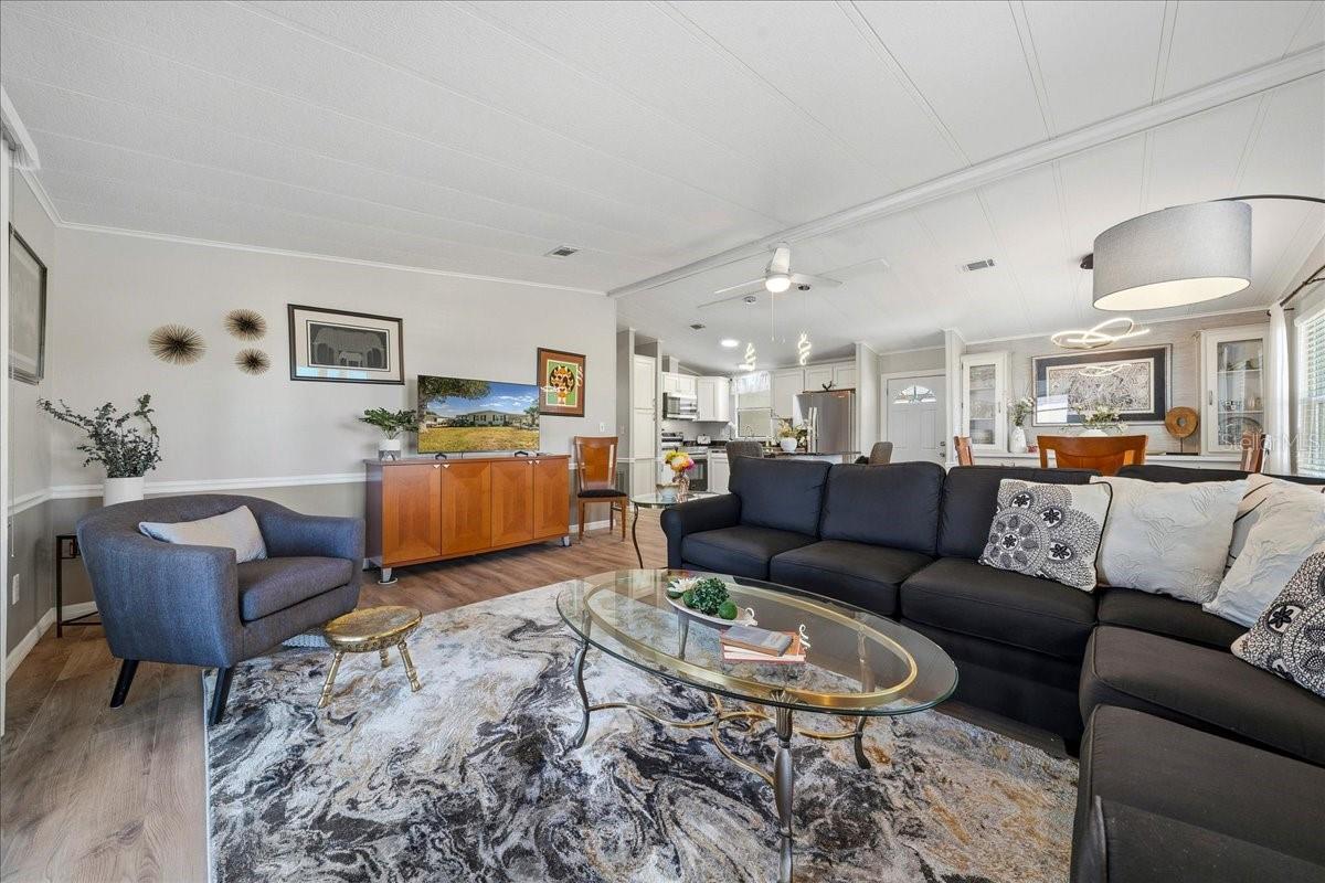 1003 MATTHEW AVE, LADY LAKE, FL — photo 35