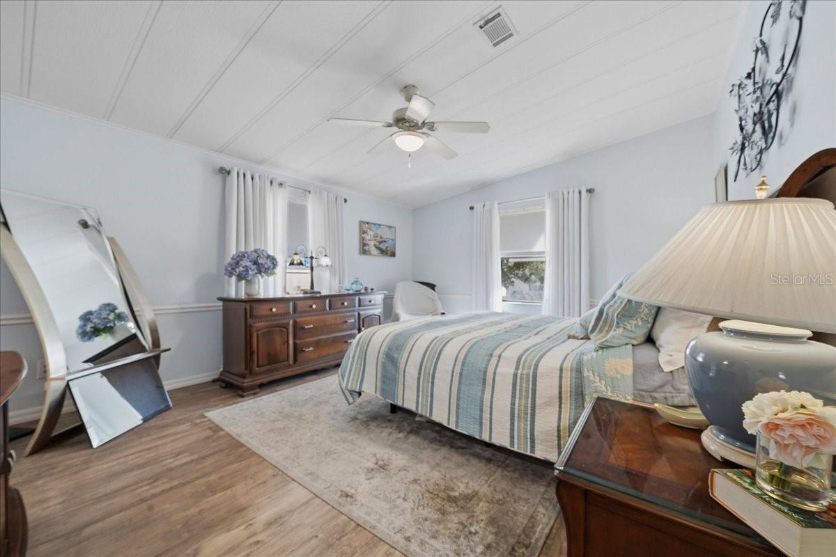 1003 MATTHEW AVE, LADY LAKE, FL — photo 53