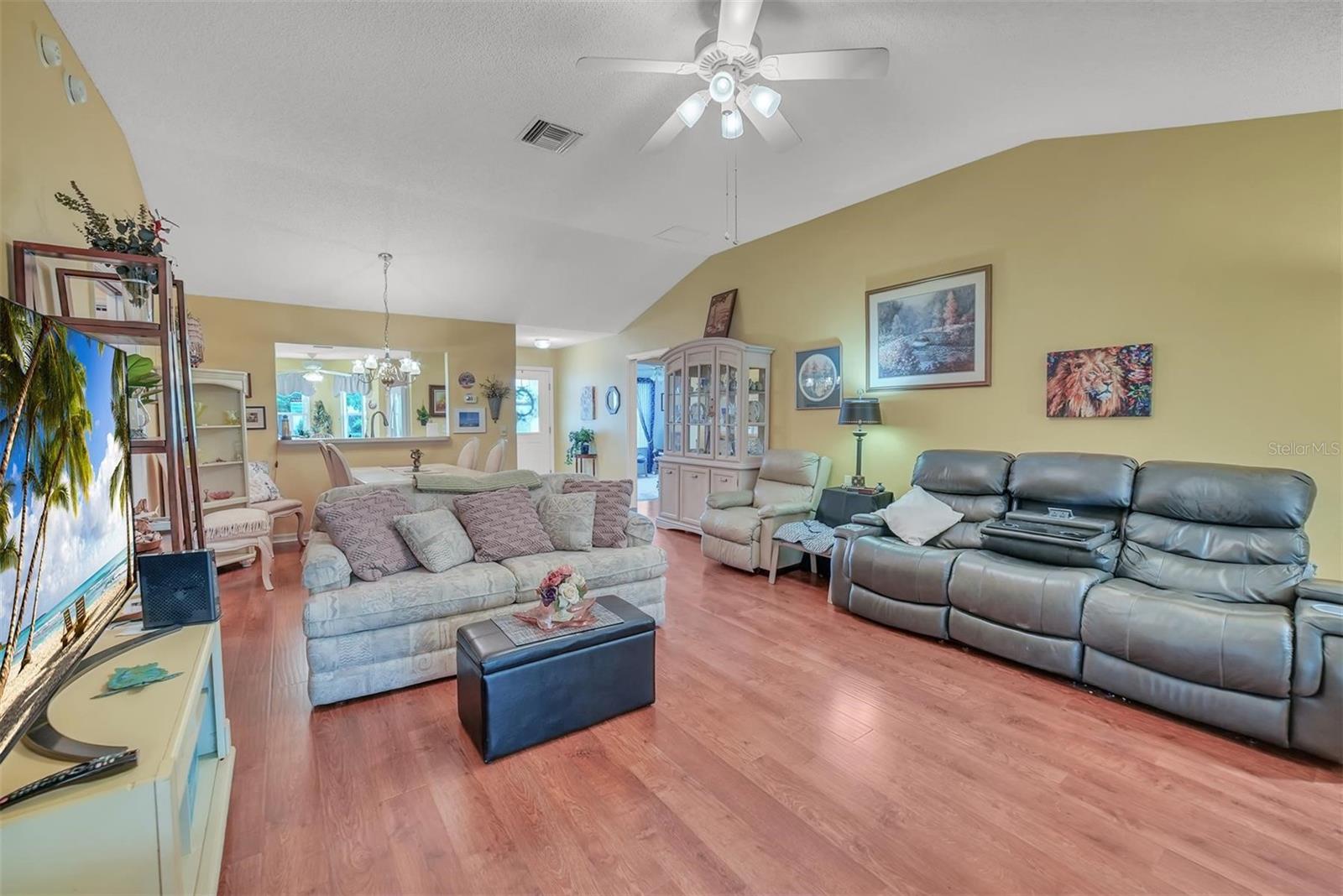 8371 SE 168TH TRINITY PL, THE VILLAGES, FL — photo 15